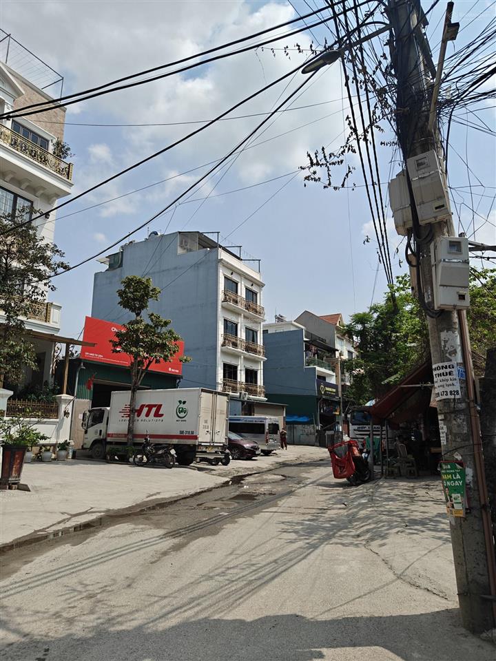 Hiếm! cổ nhuế, 52m2, 3 ngủ, cách ô tô tránh 5m. giá 9 tỷ có tl