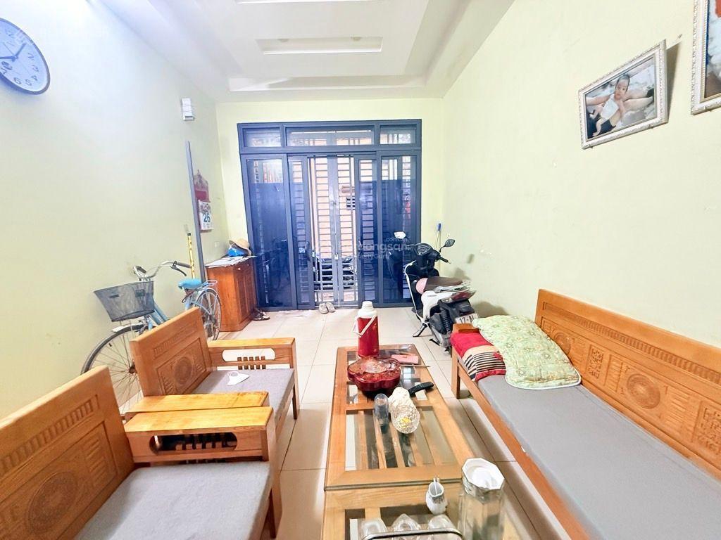 Nhà đức thắng, giáp học viện tài chính, 52m2 x 5t, ô tô đỗ cửa, giá 9,5 tỷ có tl