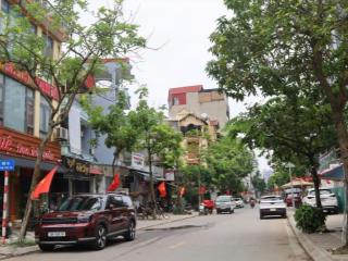 Bán nhà phú thượng, giáp phở hồ lợi, 60 m2, 4 tầng dân xây, ô tô đỗ cửa, ở ngay