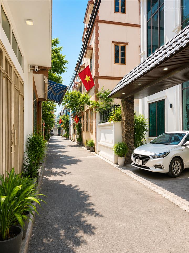Bán nhà an dương vương cách tp ven sông 70m, 7 chỗ vào nhà, 81m2  chỉ 15 tỷ