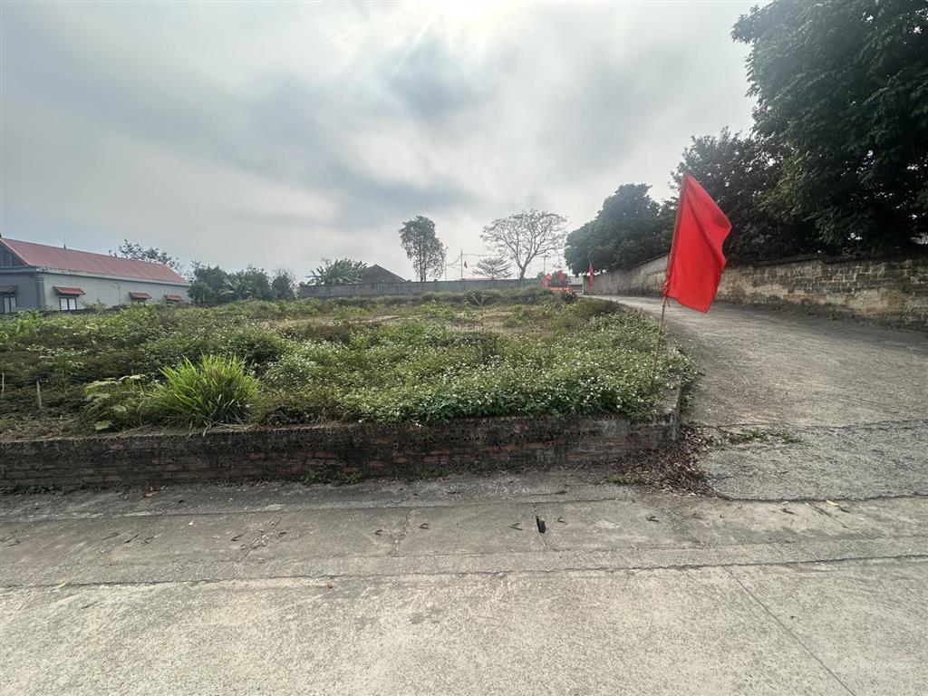 Bán đất đẹp tại cẩm lĩnh, 2,6 tỷ, 278m2, nhiều tiện ích
