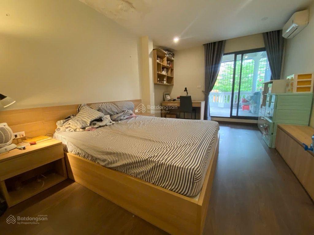 Nhà phố lạc trung 55m2 lô góc ô tô đỗ cửa, hàng xóm cán bộ.