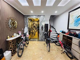 Bán nhà riêng phố hai bà trưng, 45m2 1 nhà ra ô tô
