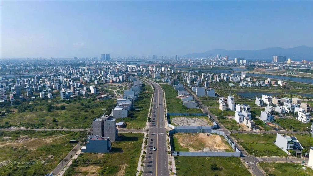 Căn góc 3pn riêng ngoại giao tại f2 fours tower. tầm view panorama giá chỉ từ 4.7 tỷ