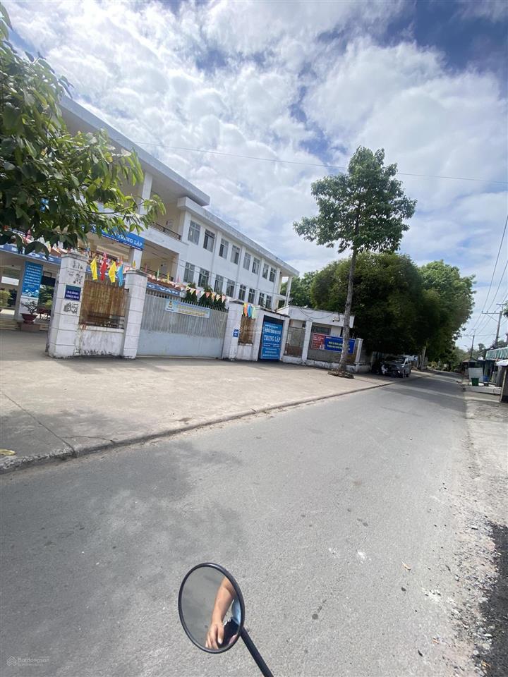 Gần tl7 giá 1ty2 sở hữu ngay lô đât 5x25m full thổ , sổ riêng , xây dựng tự do , hoàn công đuợc