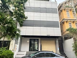 Siêu rẻ! 45 tỷ mt đường hoa phượng + hoa lan 8x25m hầm 4 tầng hđt 150 triệu