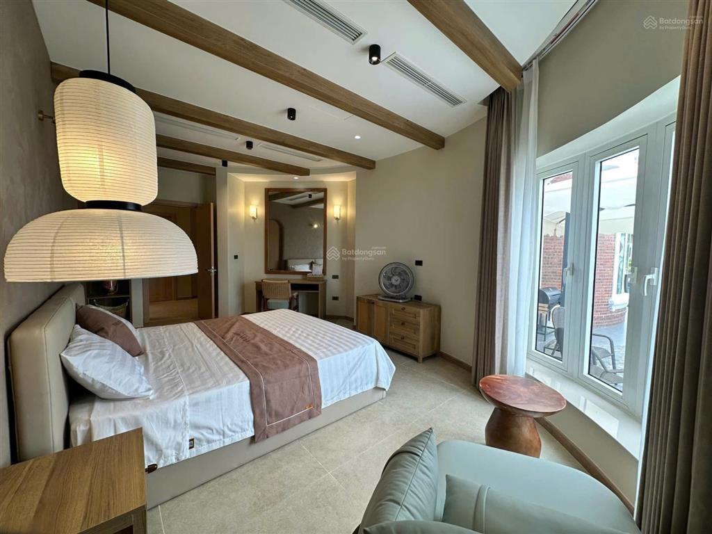 Chủ nhà cần bán villa biển hoa tiên, 615m2, căn giáp ngay biển. hoàn thiện mặt ngoài. giá 17tỷ 
