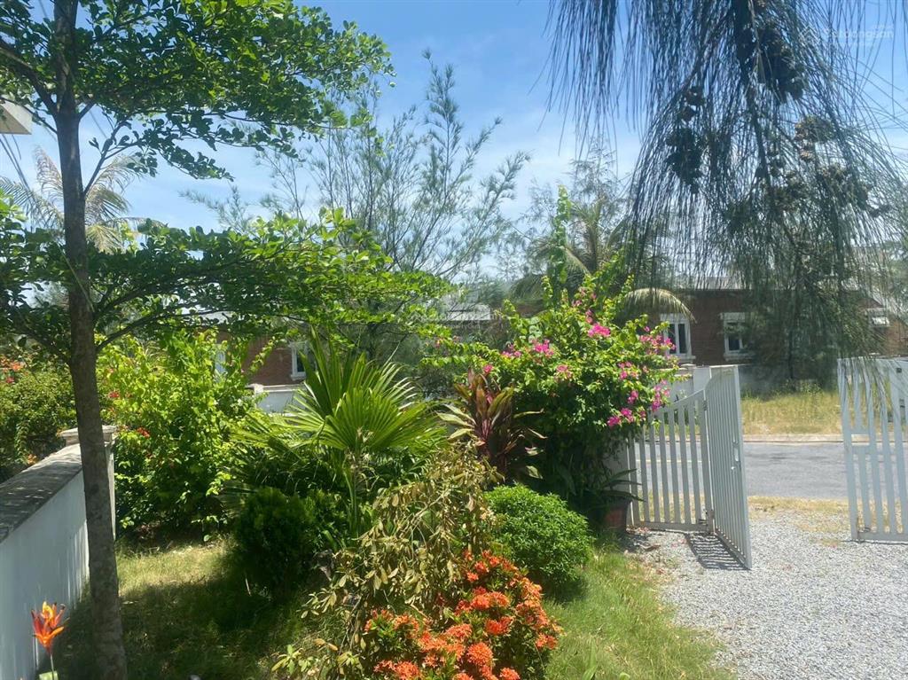 Chỉ 6.x tỷ sở hữu ngay villa 3pn tại biển hoa tiên full nội thất.  ngay