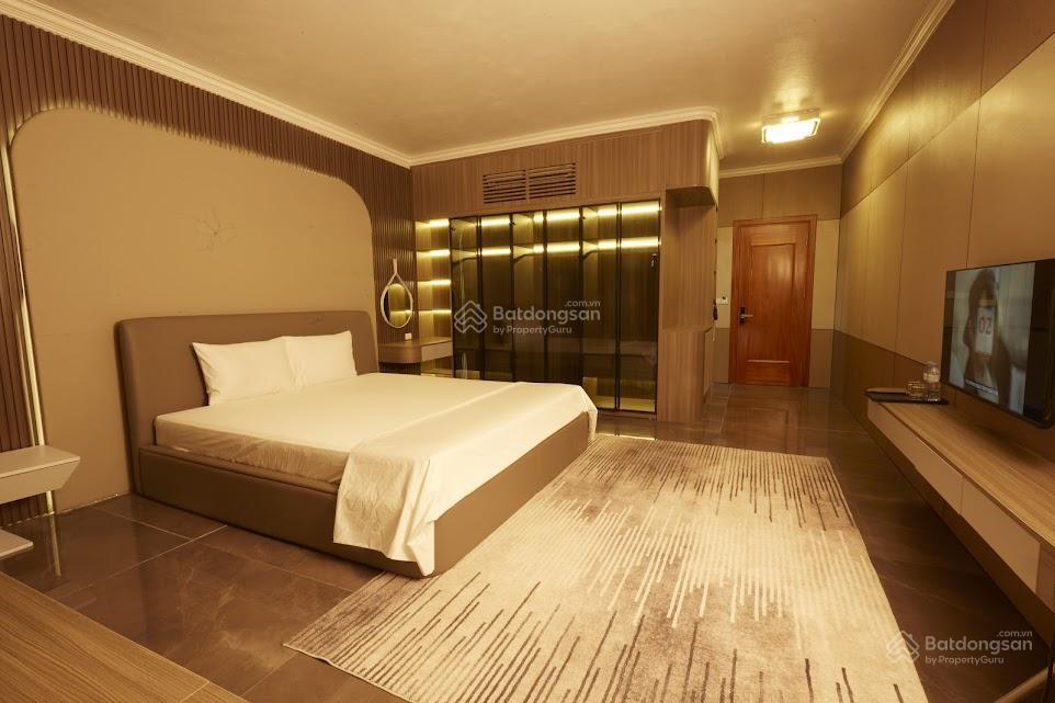 Cần tiền bán rẻ sh0p hoyse mđ hồng lam 25m, view thẳng biển, 110m2, 5x22. giá chỉ 4.7 tỷ.