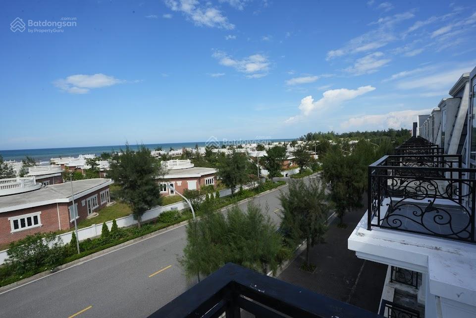 Cần tiền bán rẻ sh0p hoyse mđ hồng lam 25m, view thẳng biển, 110m2, 5x22. giá chỉ 4.7 tỷ.
