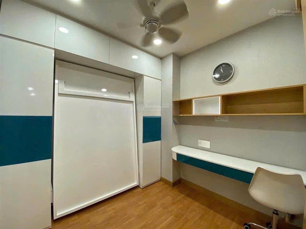 Bán căn hộ botanic tower 2pn2wc68m2