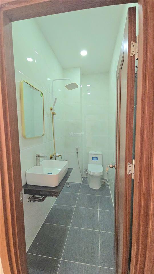 Chỉ 6.79 tỷ sở hữu nhà 3 tầng mới 100% hxh vị trí vàng kế đông tăng long  trường thạnh  ở ngay!
