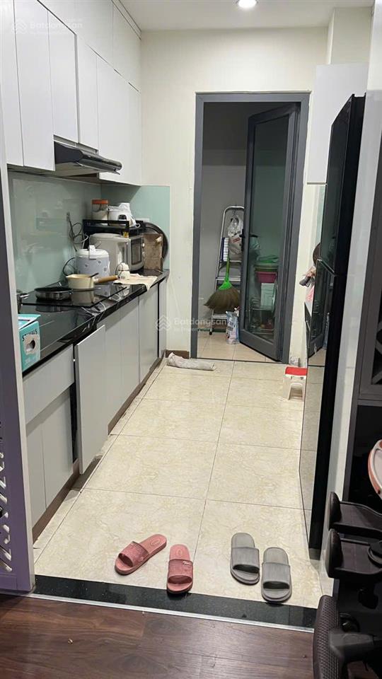 Cho thuê căn hộ cc 3pn, 2wc, 95m2