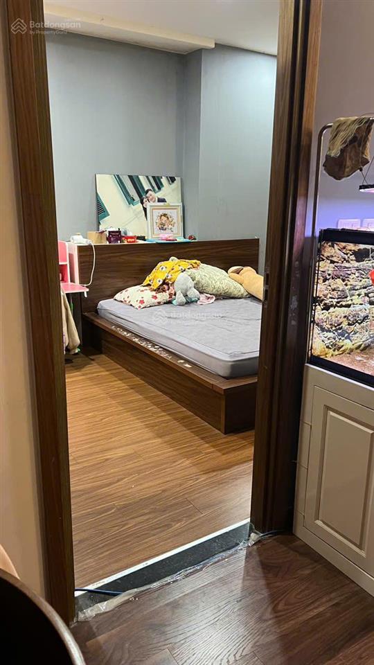 Cho thuê căn hộ cc 3pn, 2wc, 95m2