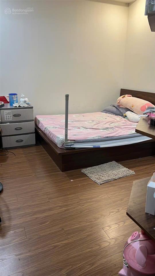 Cho thuê căn hộ cc 3pn, 2wc, 95m2