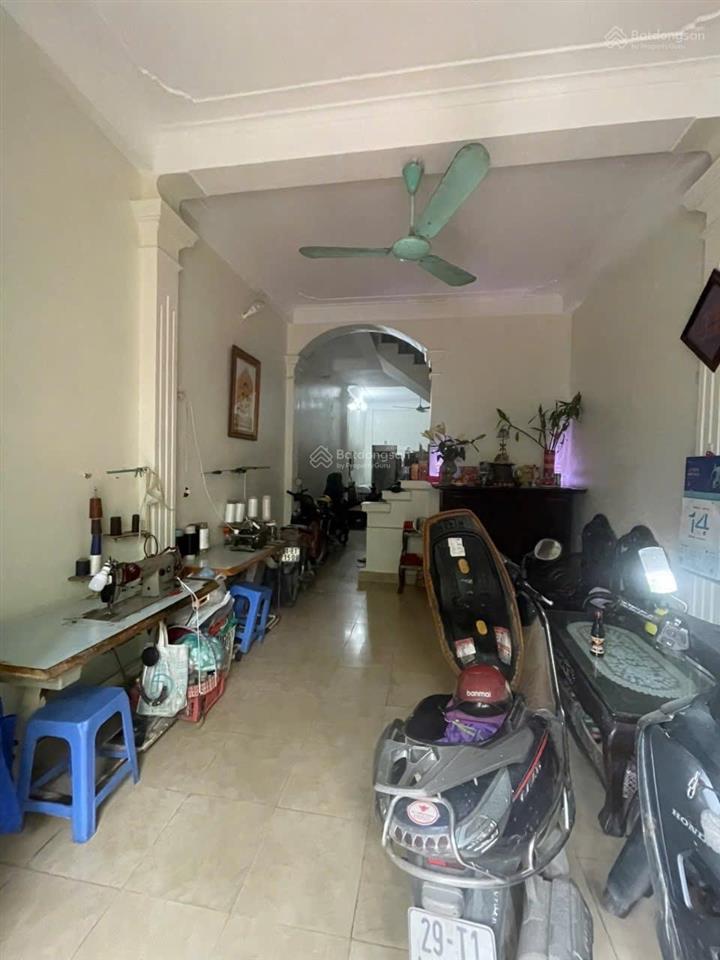 Thanh lý 7,8 tỷ ngõ 5 m. diện tích 51m đất kiến hưng hà đông