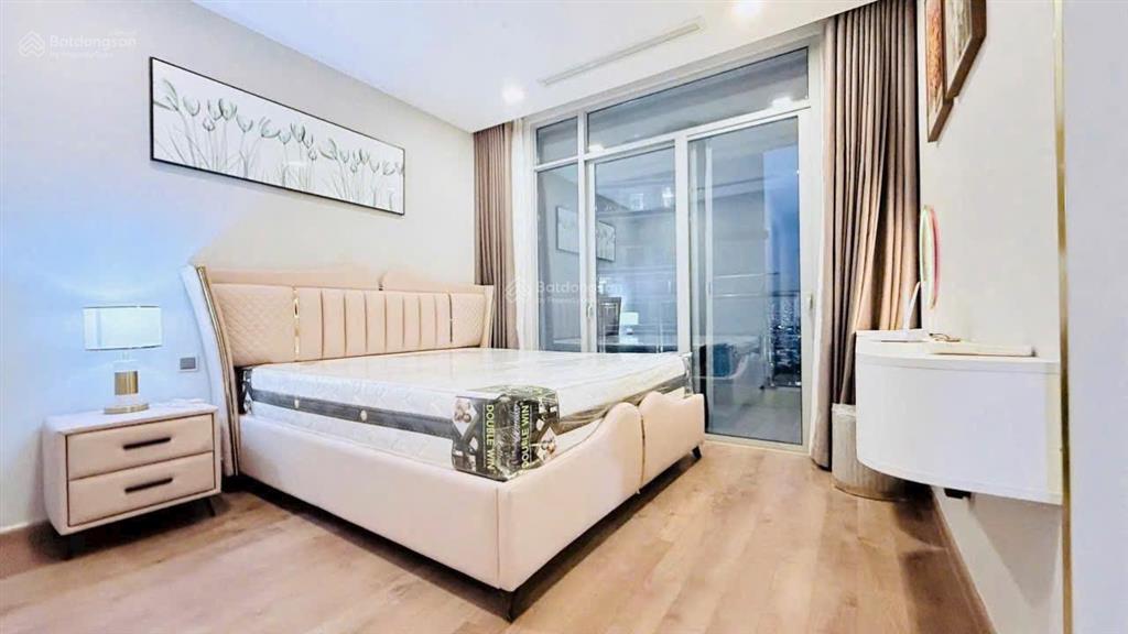 Căn hộ 4pn, 3wc, full cho thuê tại vinhomes central park, 80 triệu, 188m2, hàng hiếm tại bình thạnh