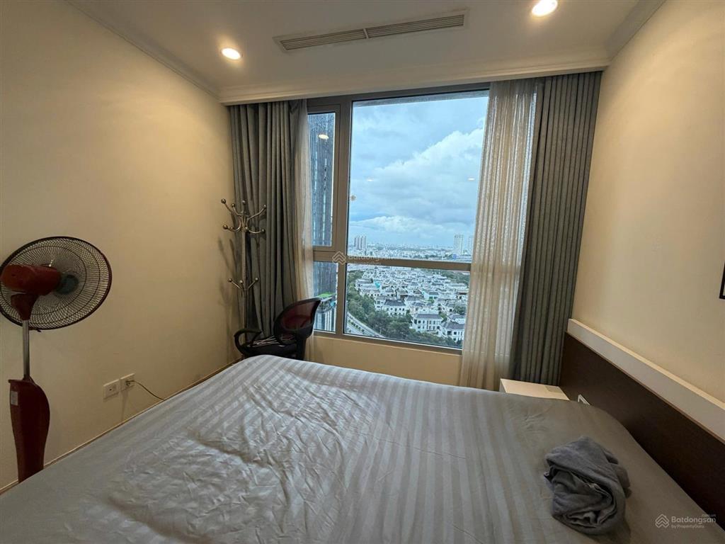 Bán căn hộ vinhomes central park, 13,4 tỷ vnd, 100,6m2, full nt lầu đẹp hàng hiếm tại bình thạnh
