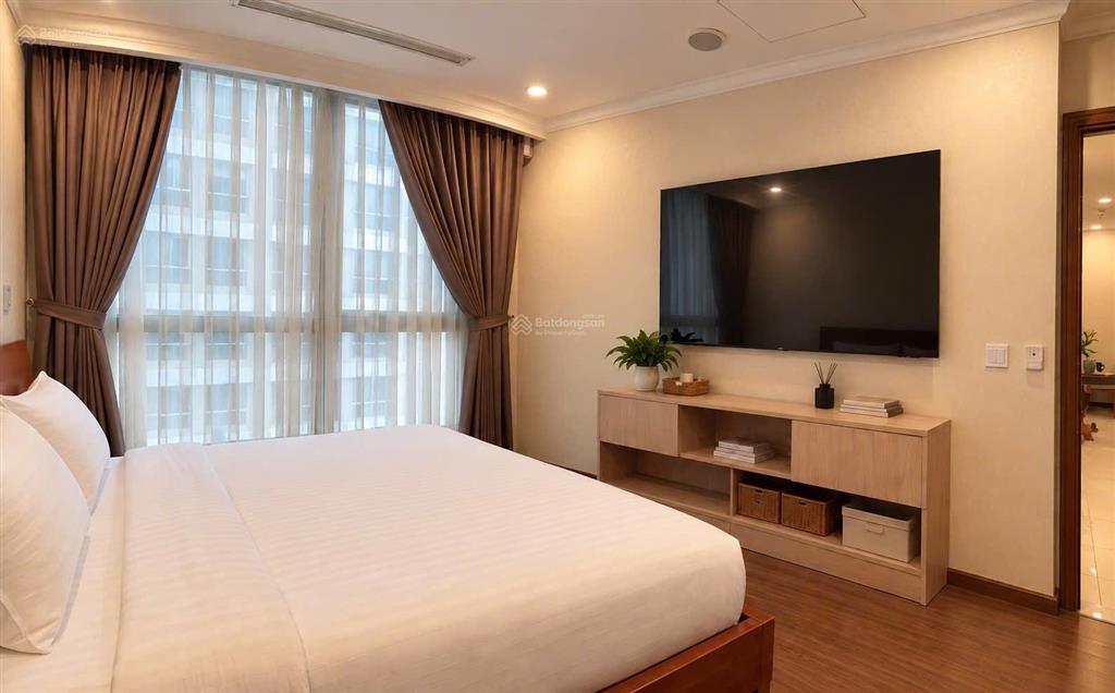Bán căn hộ 2pn, 2wc tại vinhomes central park, 8,5 tỷ,82m2, full nt đẹp như hình, giỏi hàng 1pn4pn