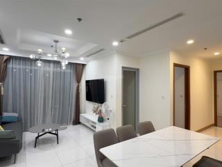 Cho thuê căn hộ 82m2 tại vinhomes central park, giá cực chất 24 triệu vnd full nt mới đẹp. lầu đẹp