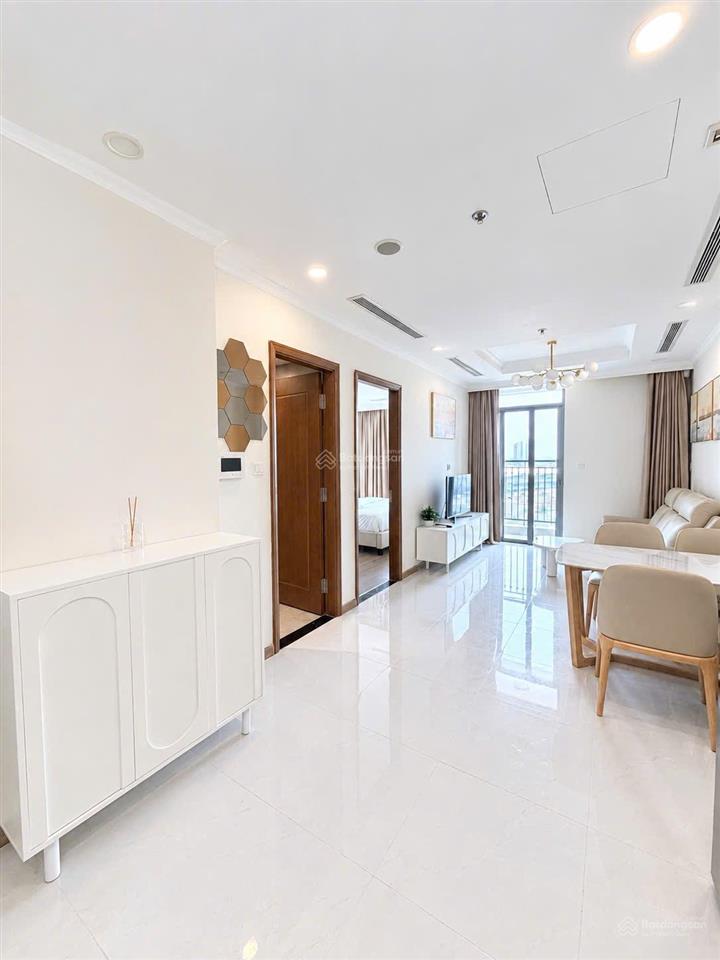 Cho thuê cc đẹp tại vinhomes central park, 19 triệu, giỏ hàng 1,2,3,4pn full nt nhiều căn giá tốt.