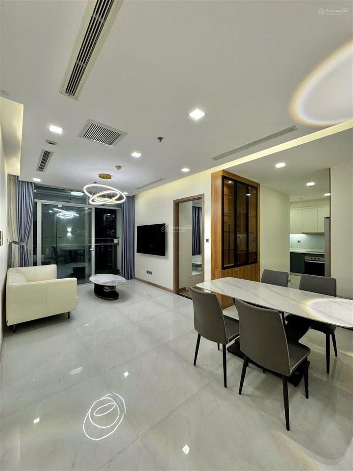 Cho thuê cc 2pn 2wc giá cực chất tại vinhomes central park, 89m2, full nt đẹp bình thạnh, hcm