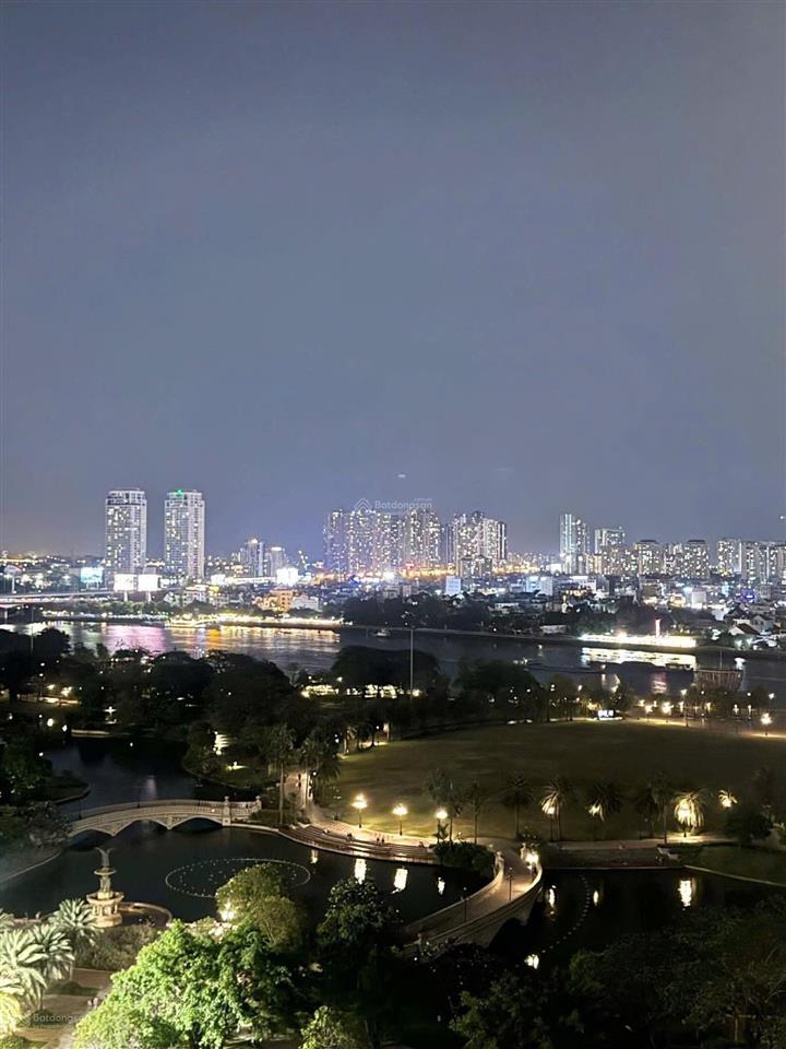 Cho thuê cc 2pn 2wc giá cực chất tại vinhomes central park, 89m2, full nt đẹp bình thạnh, hcm