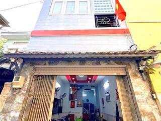 40m2  tân kỳ tân quý 4 tầng cách 1 căn ra mặt tiền  hoàn công đủ