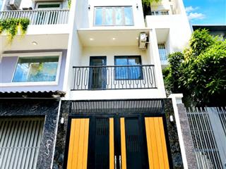 6.x tỷ  nhà đẹp 3 tầng nguyễn hồng đào, hẻm xe hơi thông  5p tới sân bay