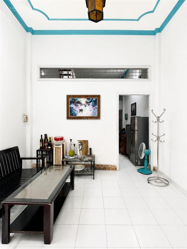 40m²  5 tỷ  nhà 2 tầng tô hiệu tân phú, xe hơi đỗ cửa ngay chung cư richstar