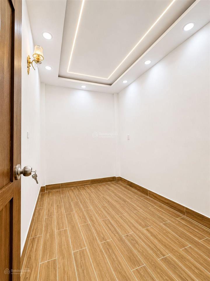 Nhỉnh 4 tỷ mặt tiền vườn lài 8m có lề, dòng tiền ổn định, hoàn công đủ