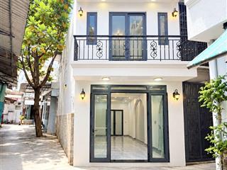30m2  căn góc 2 tầng trịnh đình trọng, không qh, không lg