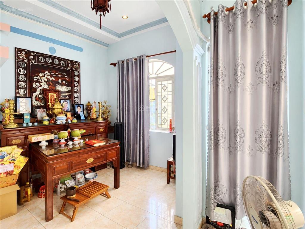 33m  4,1 tỷ  nhà đúc 3 tầng trần văn quang, 10m ra mặt tiền, hoàn công