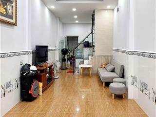 3.75 tỷ  nhà đúc 3 tầng lạc long quân, hẻm 3m thoáng  sát hẻm oto