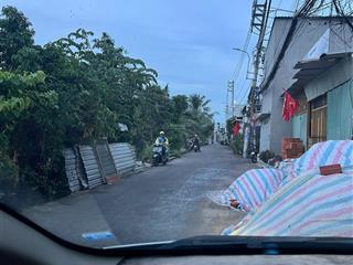 Nhà mặt tiền, ô tô tránh nhau, tiện kinh doanh buôn bán