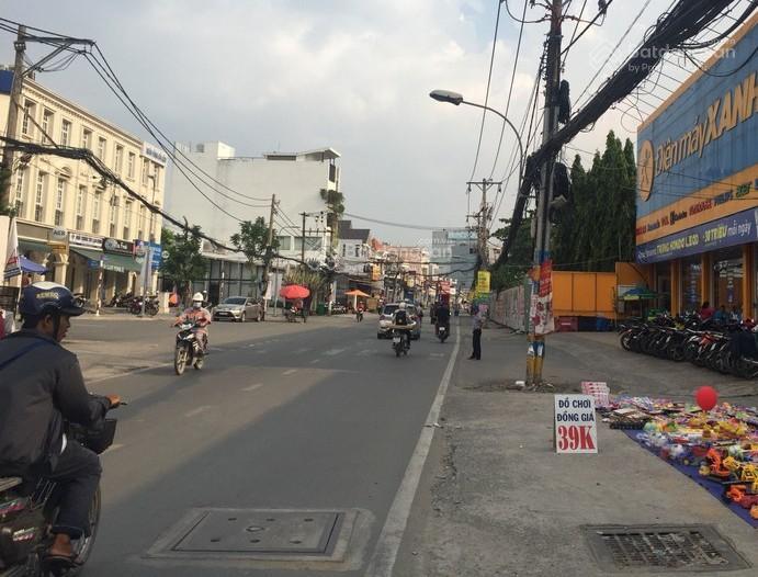 Bán nhà mặt tiền ngay đường đỗ xuân hợp gần ngã tư thủ đức  0906 783 ***