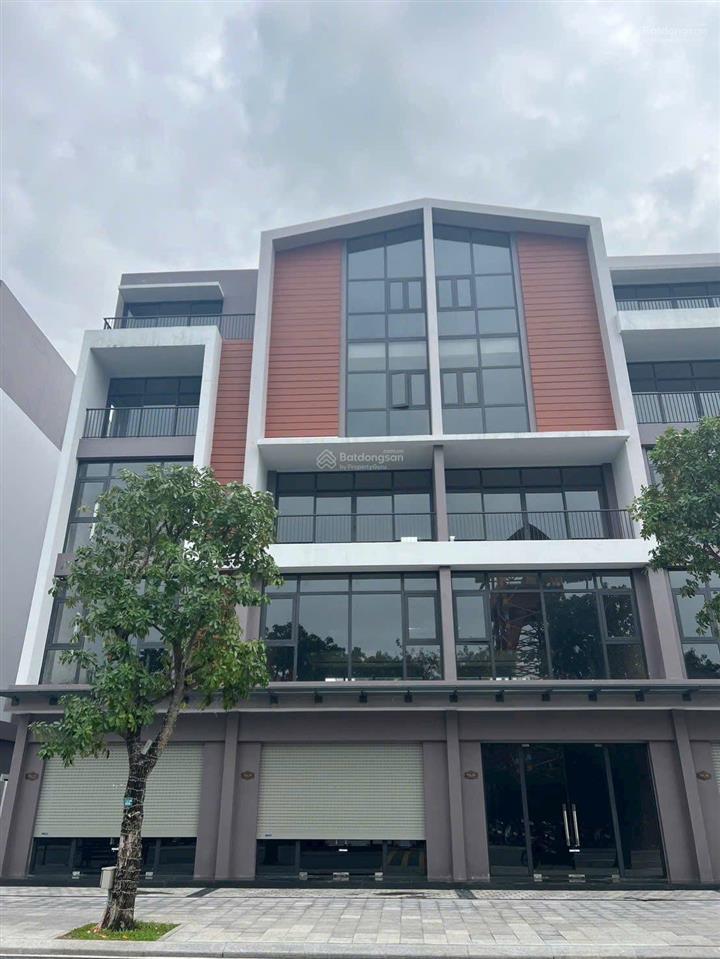 Cắt lỗ hơn shophouse 2 mặt tiền ánh dương 100m2 giá còn 14,6 tỷ, hàng đẹp hiếm