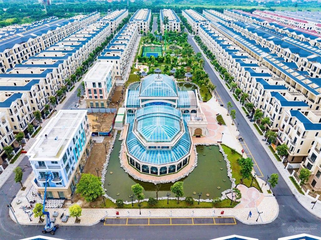 Xả hàng biệt thự tứ lập đảo dừa 120m2, giá về chỉ còn 15,8 tỷ, sẵn sổ sang tên ngay