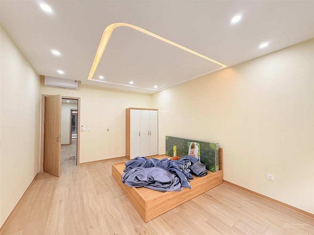 Liền kề shop sao biển 97,5m2 giá 11,2 tỷ, sẵn sổ vinhomes ocean park 2