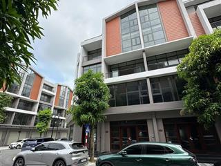 Cô thu cần bán cắt lỗ căn liền kề ánh dương vin3  căn 54m2 giá 8 tỷ  giá gốc 8,6 tỷ  có sổ