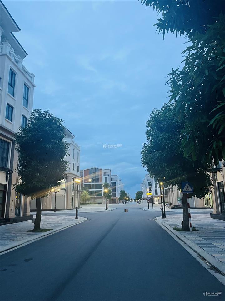 Duy nhất liền kề vịnh tây 80m²  giá 11,7 tỷ  đường thông vịnh tây vinhomes ocean park 3 hưng yên