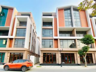 Liền kề xẻ khe ánh dương 98m2. giá 12,3 tỷ, sổ đỏ  đối diện công viên ocean park 3