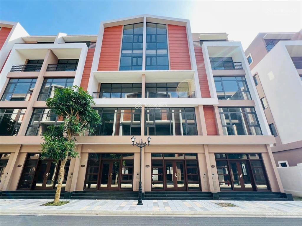 Liền kề phố biển 85m2  giá 11,4 tỷ  sổ sẵn đông nam