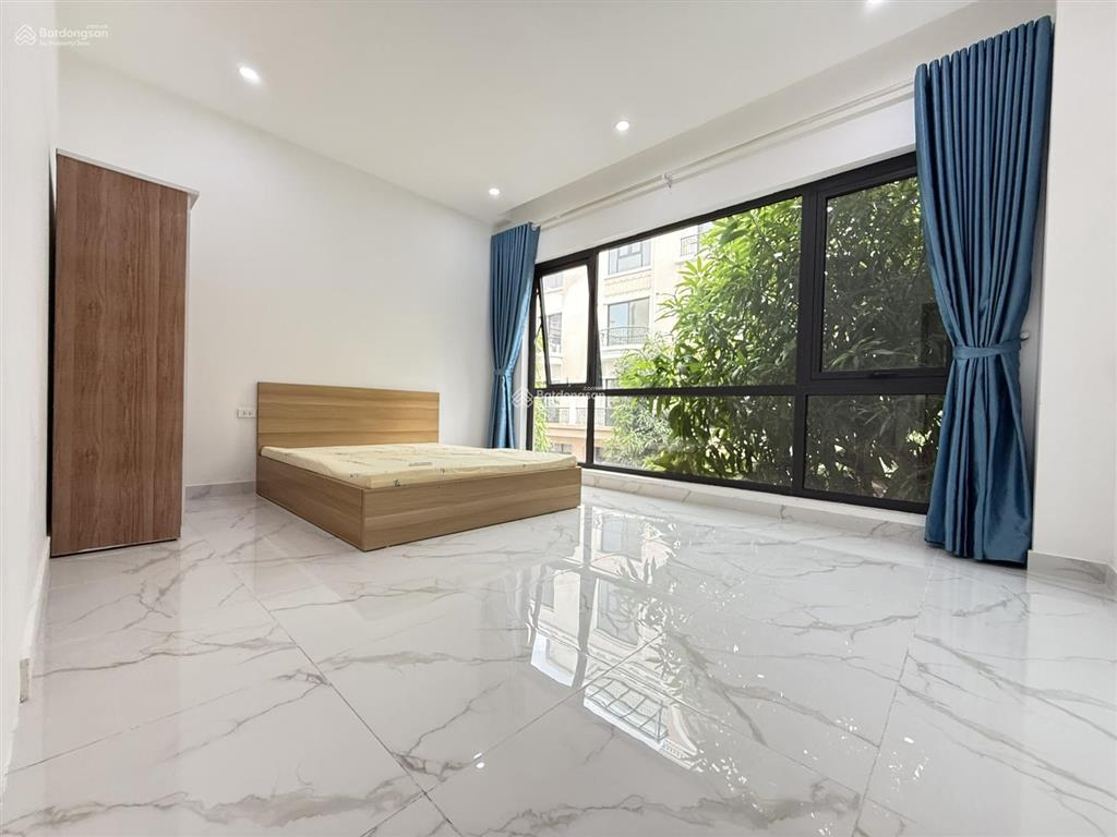Liền kề hải âu 65m hoàn thiện  giá 8,5 tỷ  sổ đỏ  sát công viên nội khu bể bơi