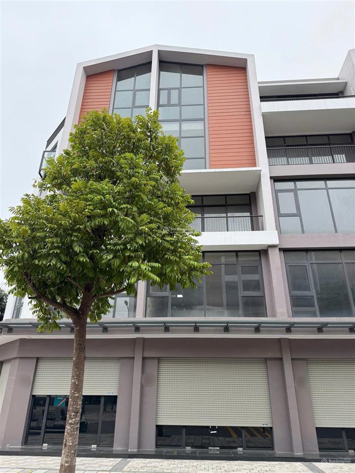 Shophouse phố biển 100m2  2 mặt tiền  giá 15,5 tỷ  đối diện chung cư vinhomes ocean park 3
