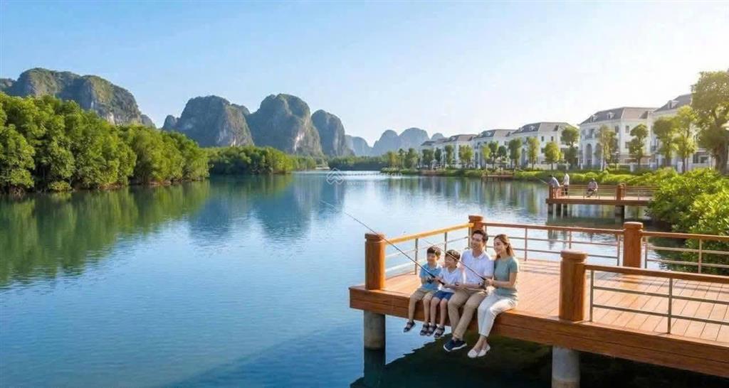 Liền kề 60m2  tts 5,9 tỷ  voucher 4,2 tỷ  giá hời dự án vinhomes hạ long xanh