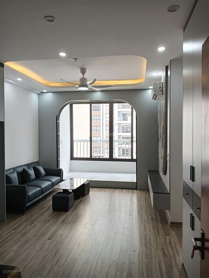 Chính chủ bán nhanh căn hộ phố hoàng đạo thành, căn góc, tầng 6, 2pn, sổ đỏ, giá tốt