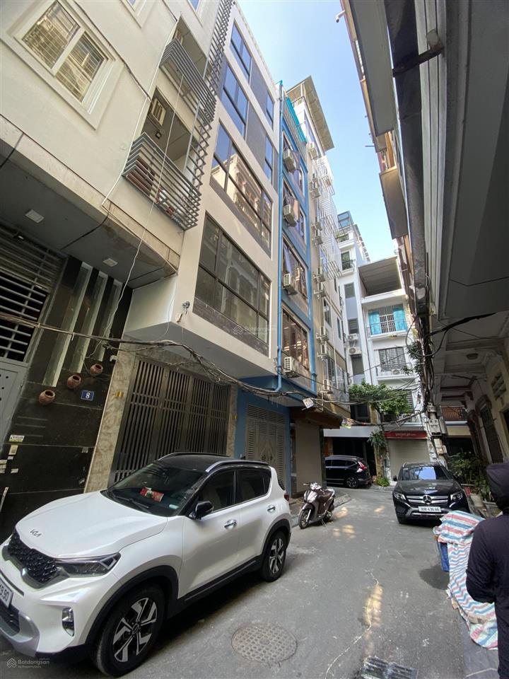 Bán nhanh nhà 7 tầng, thang máy nhập khẩu, ô tô vào nhà, full nội thất