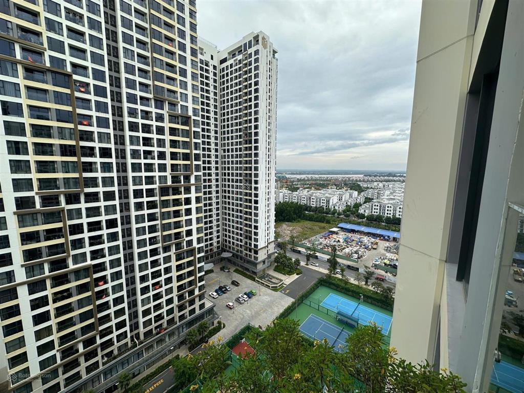 2pn góc lumiere boulevard xem được pháo hoa tại nhà chỉ 4,2 tỷ
