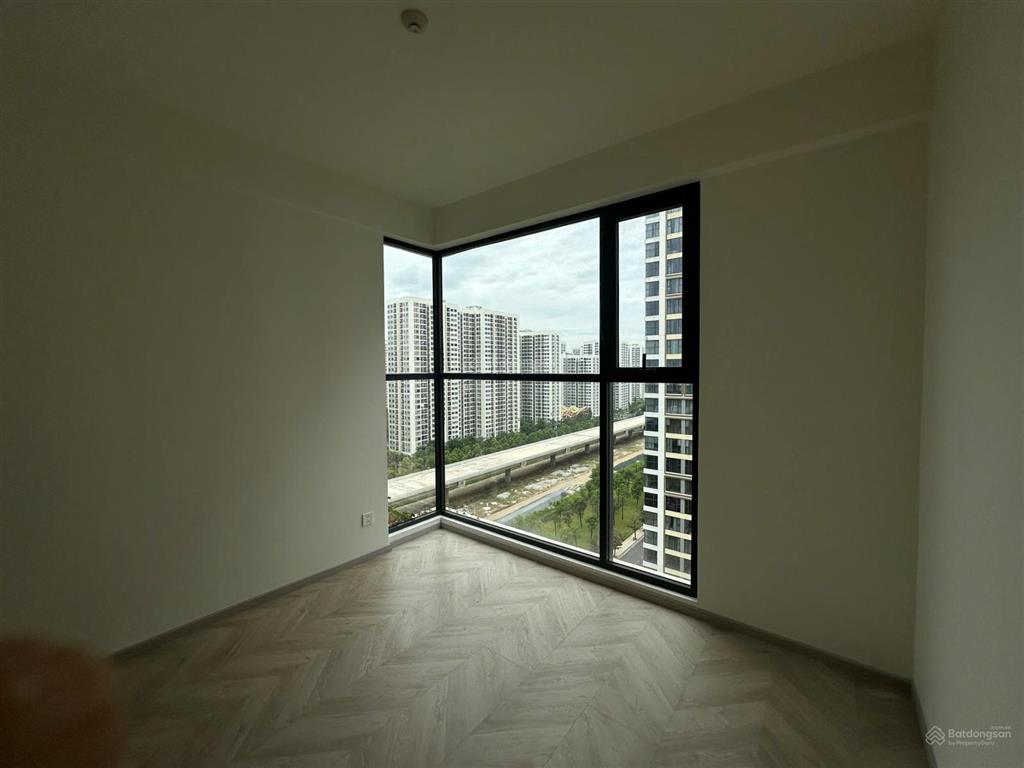 2pn góc lumiere boulevard xem được pháo hoa tại nhà chỉ 4,2 tỷ